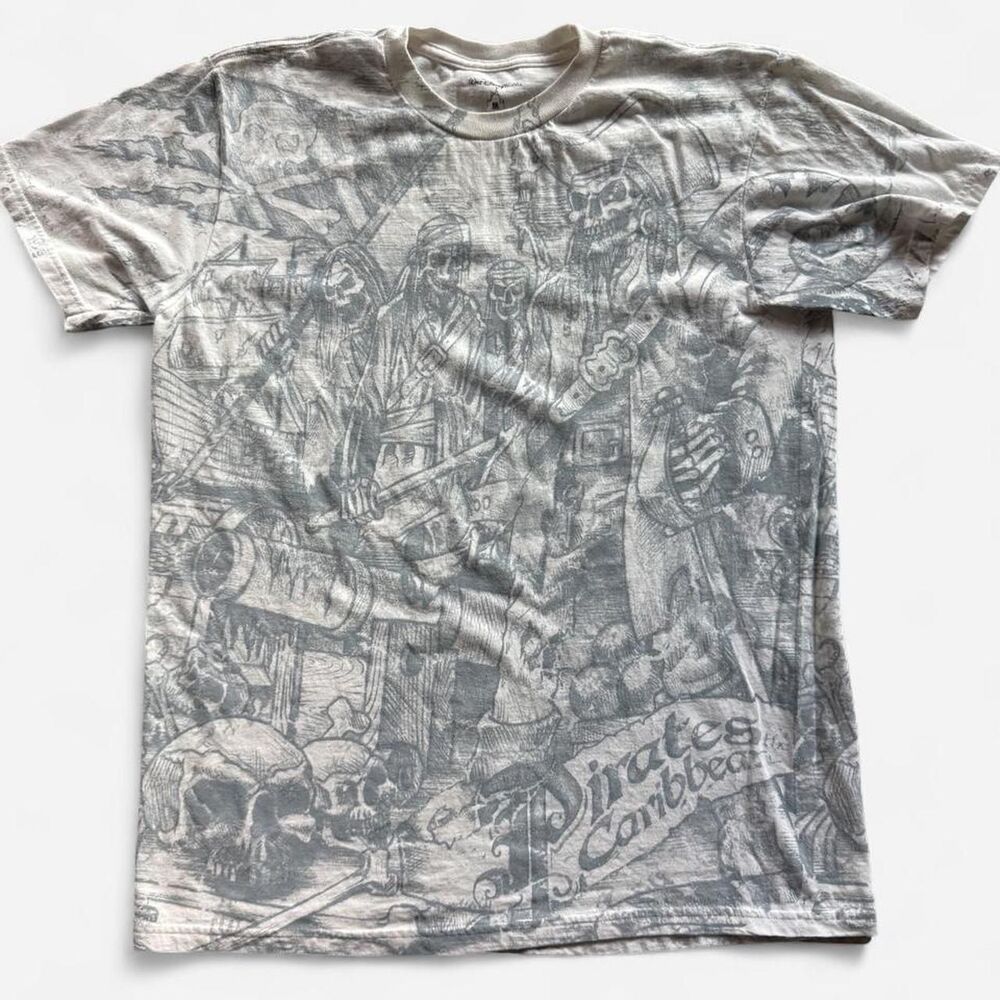 Disney Men's White and Blue T-shirt